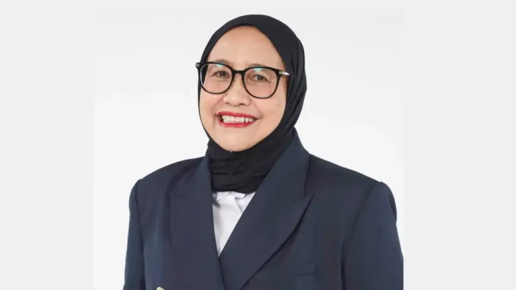 Profil Nanik S Deyang